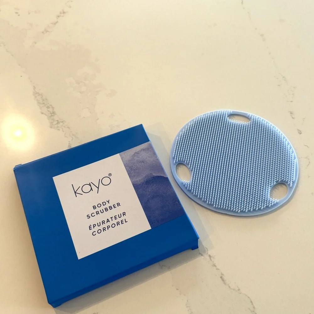 NEW Kayo Silicone Body Scrubber, Blue